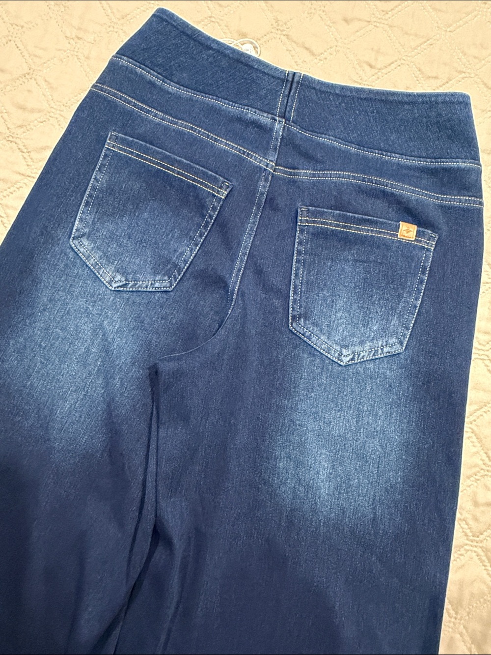 Halara Flex High Waisted Pockets Baggy Wide Leg Washed Casual Jeans. - Picture 10 of 11